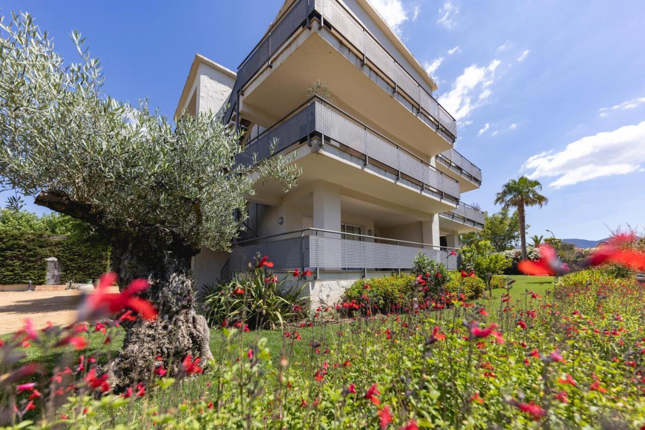 Apartaments Terraza - Salata Mar Roses Exteriér fotografie