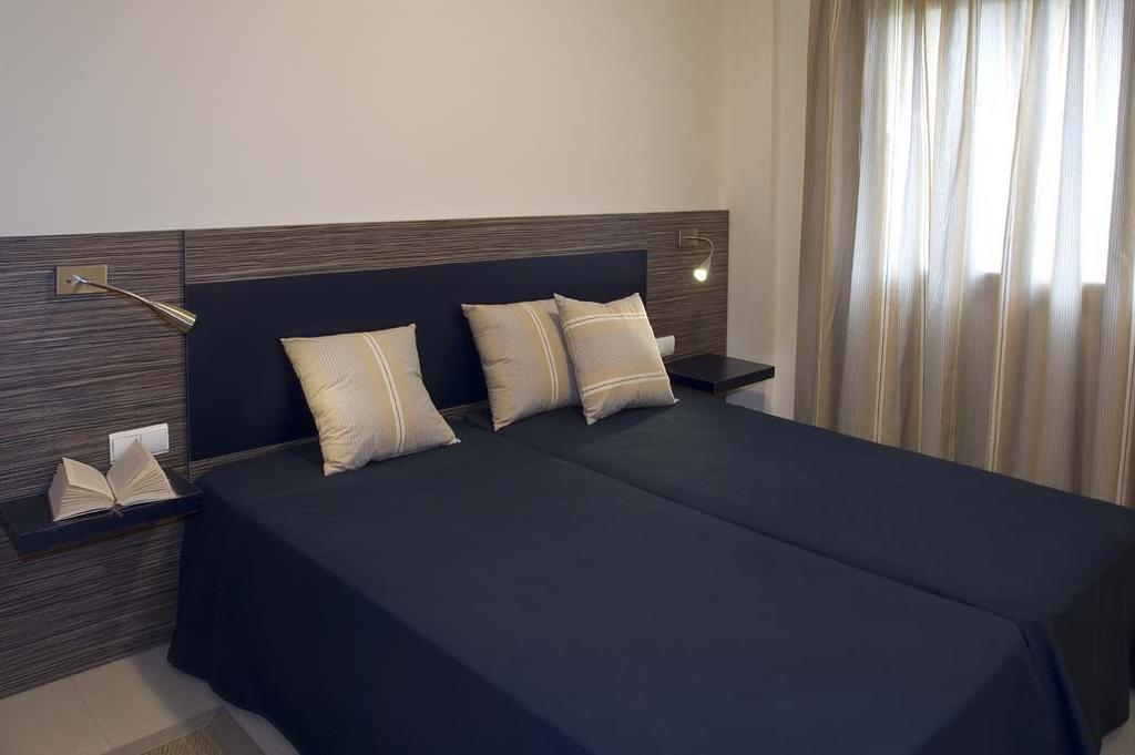 Apartaments Terraza - Salata Mar Roses Pokoj fotografie